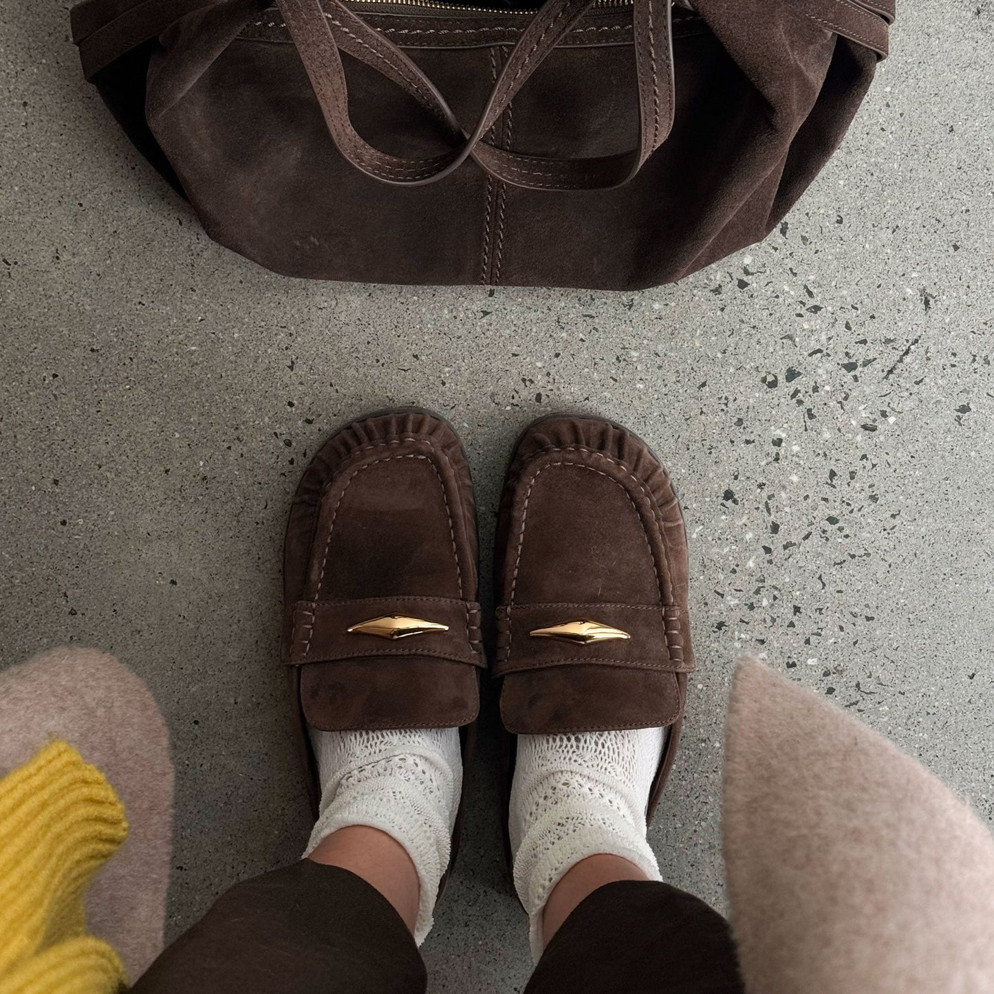 Dolce Vita Jodero Dk Brown Suede Flats