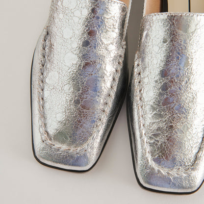 Dolce Vita Beny Flats Silver Distressed Leather