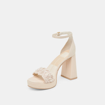 Dolce Vita PELTIN PEARL HEELS VANILLA WOVEN RAFFIA